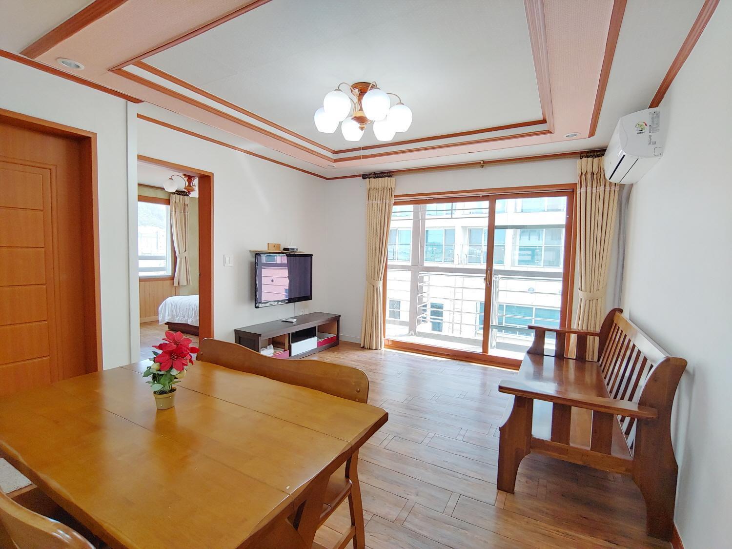 Seongsan Sunrise Pension Сеогвипо Екстериор снимка