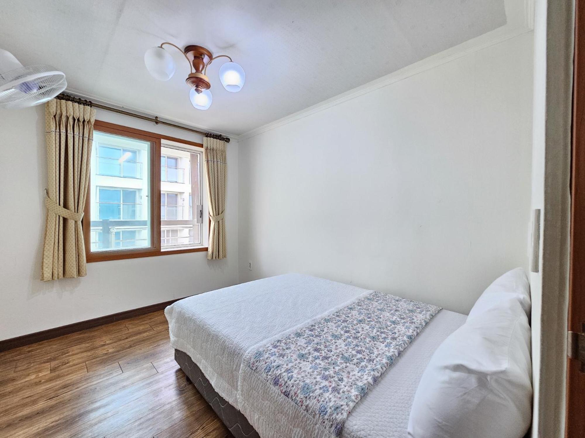Seongsan Sunrise Pension Сеогвипо Екстериор снимка