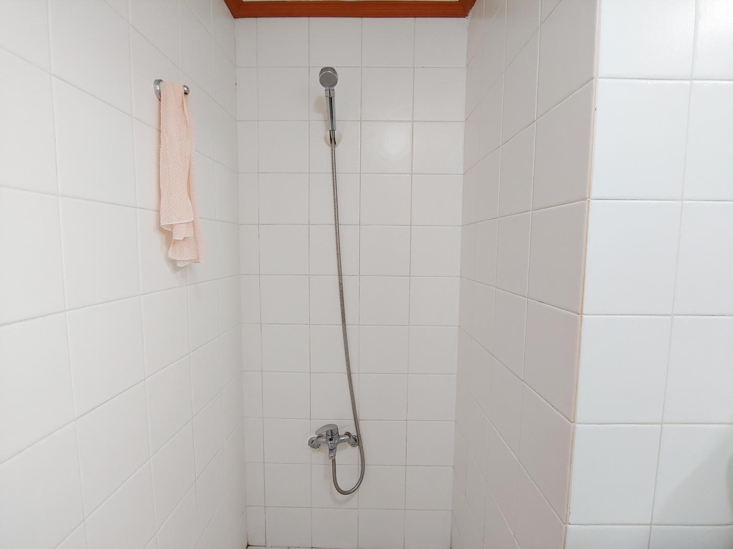 Seongsan Sunrise Pension Сеогвипо Екстериор снимка